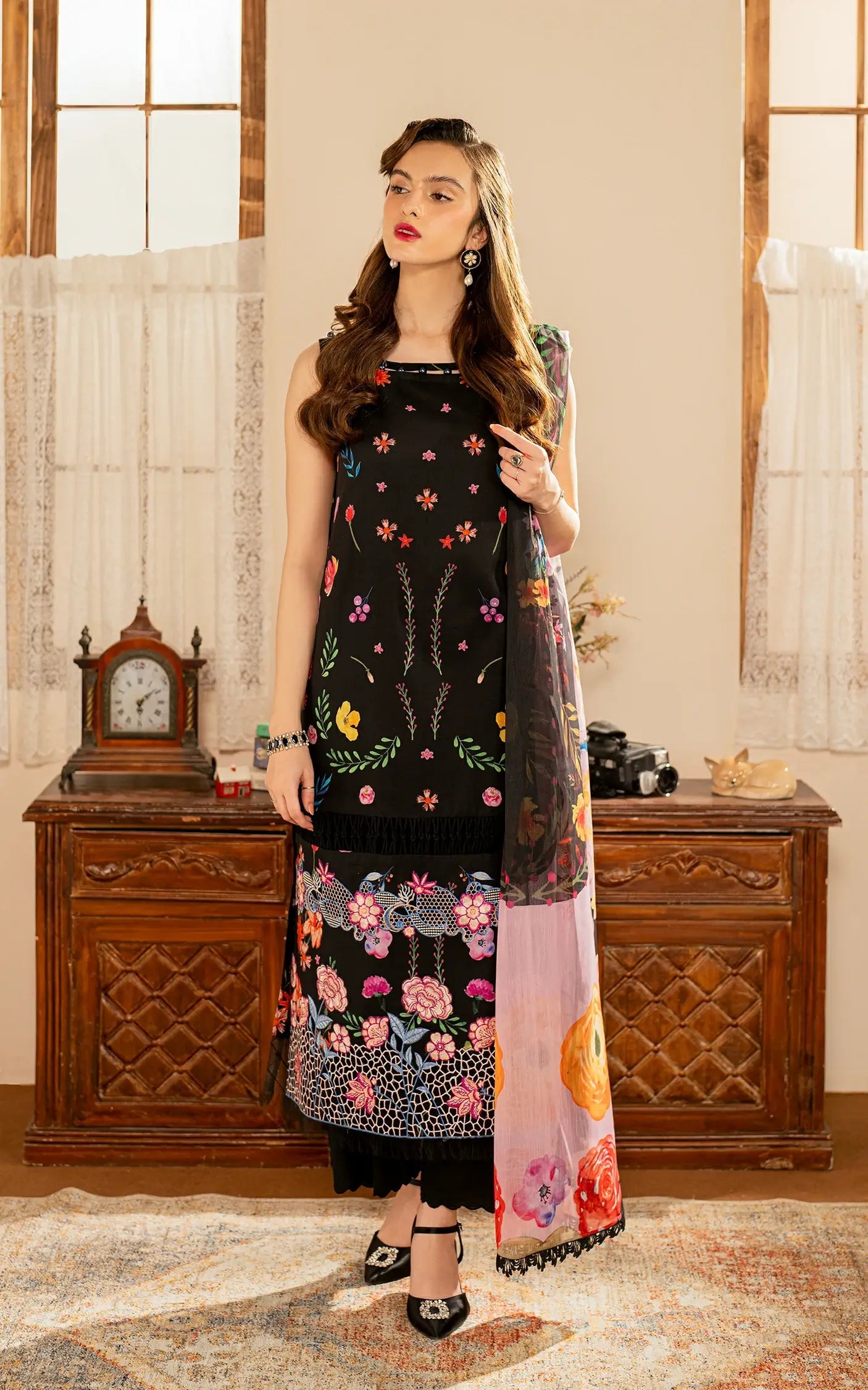 Meraki By Asifa And Nabeel Vol-01 Embroidered Lawn Unstitched 3pcs