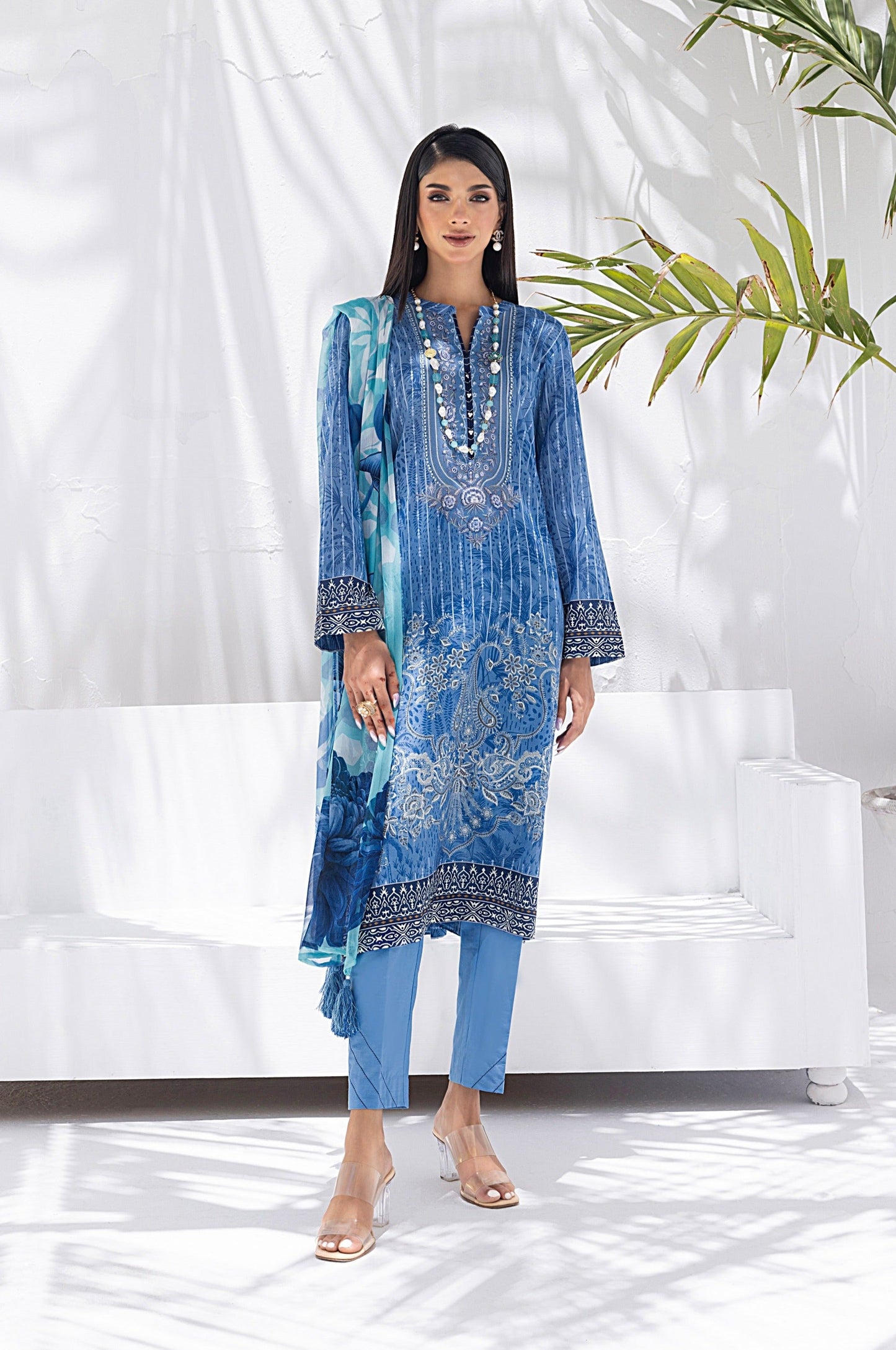 Lakhany Komal Printed Lawn Unstitched 3pcs - Jotey