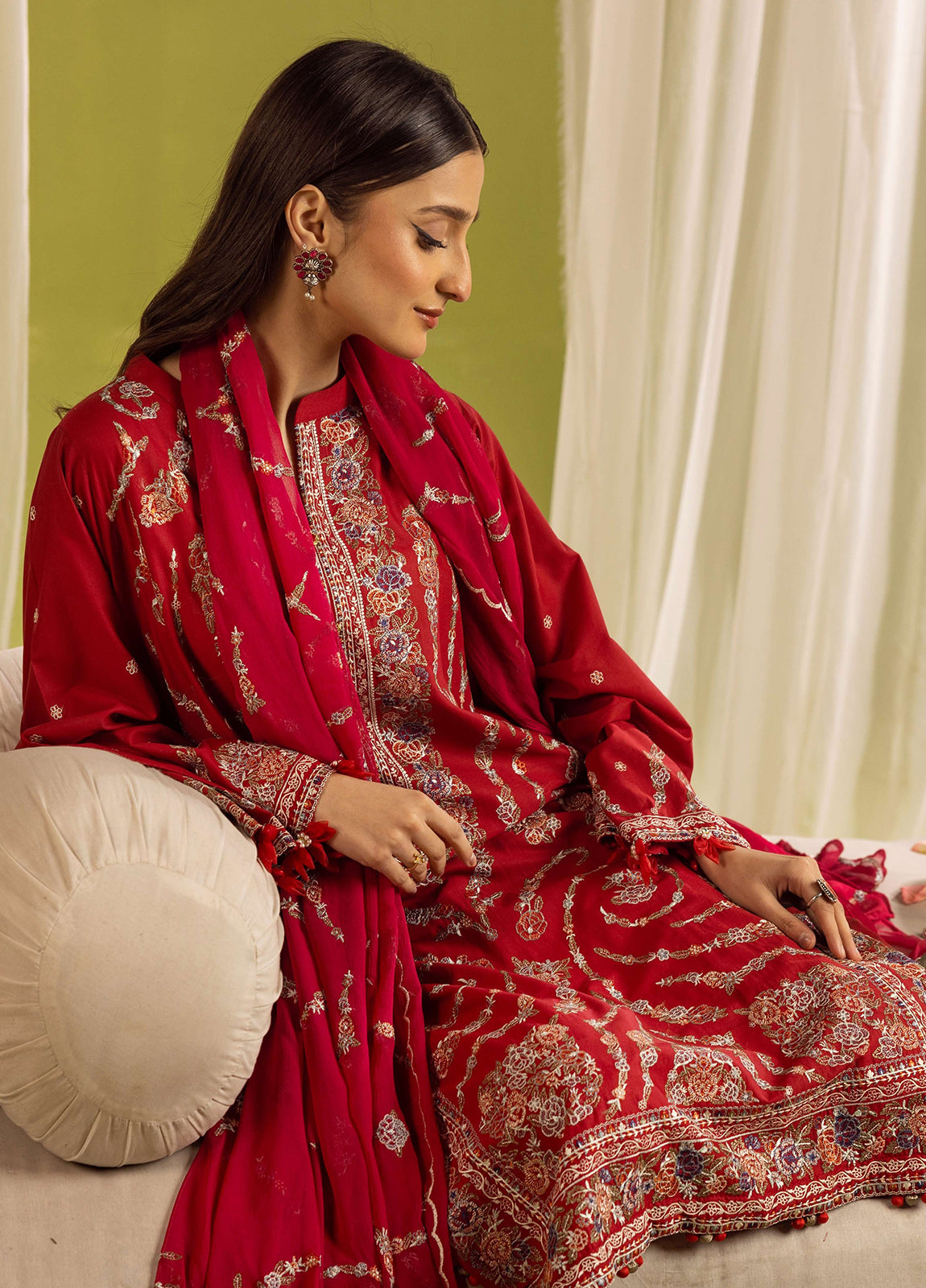 Khoobsurat Signature Shamiyana Luxury Embroidered Lawn 3pcs