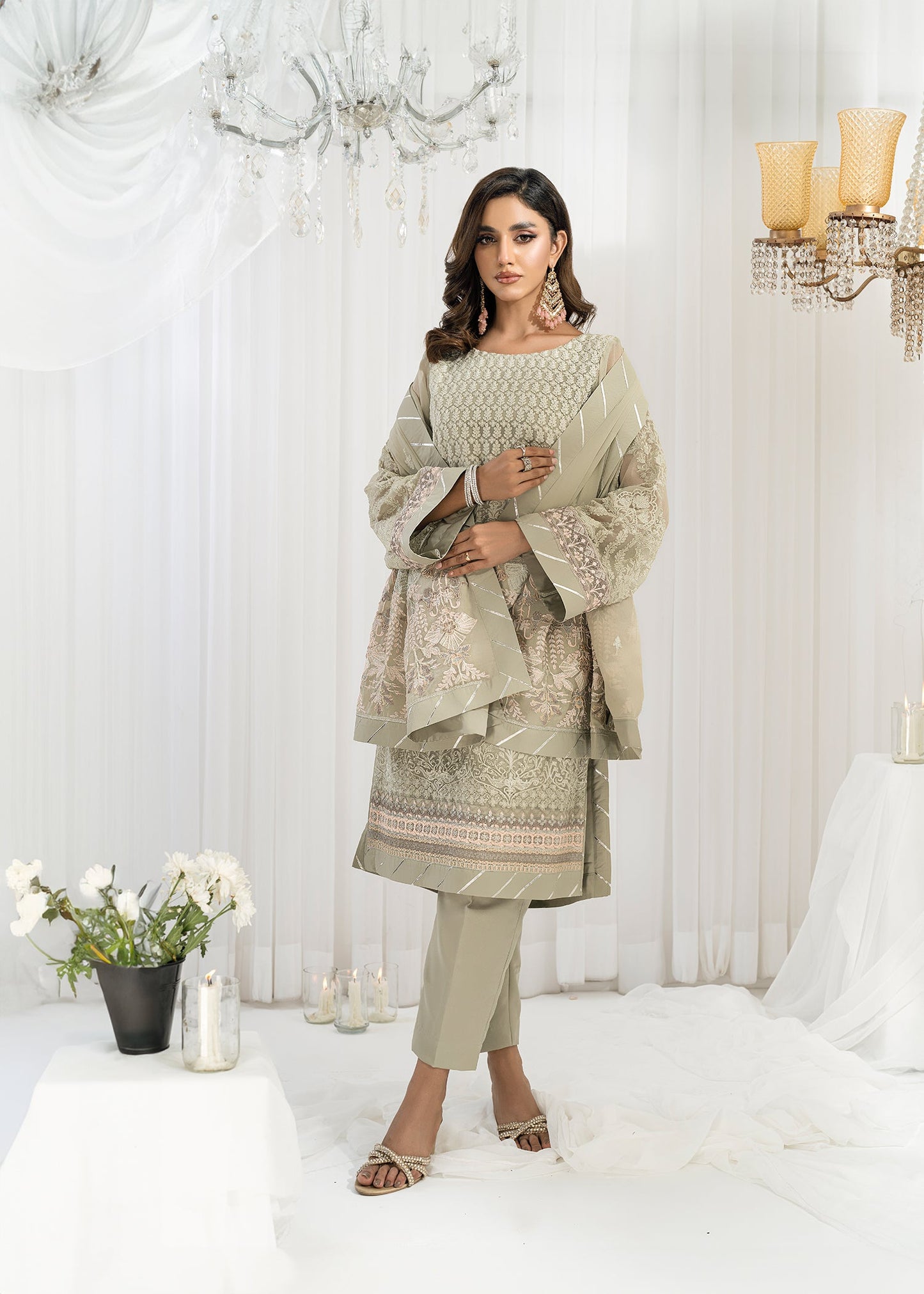 Mahrani By Noorma Kaamal Signature Luxury Pret Stitched 3pcs