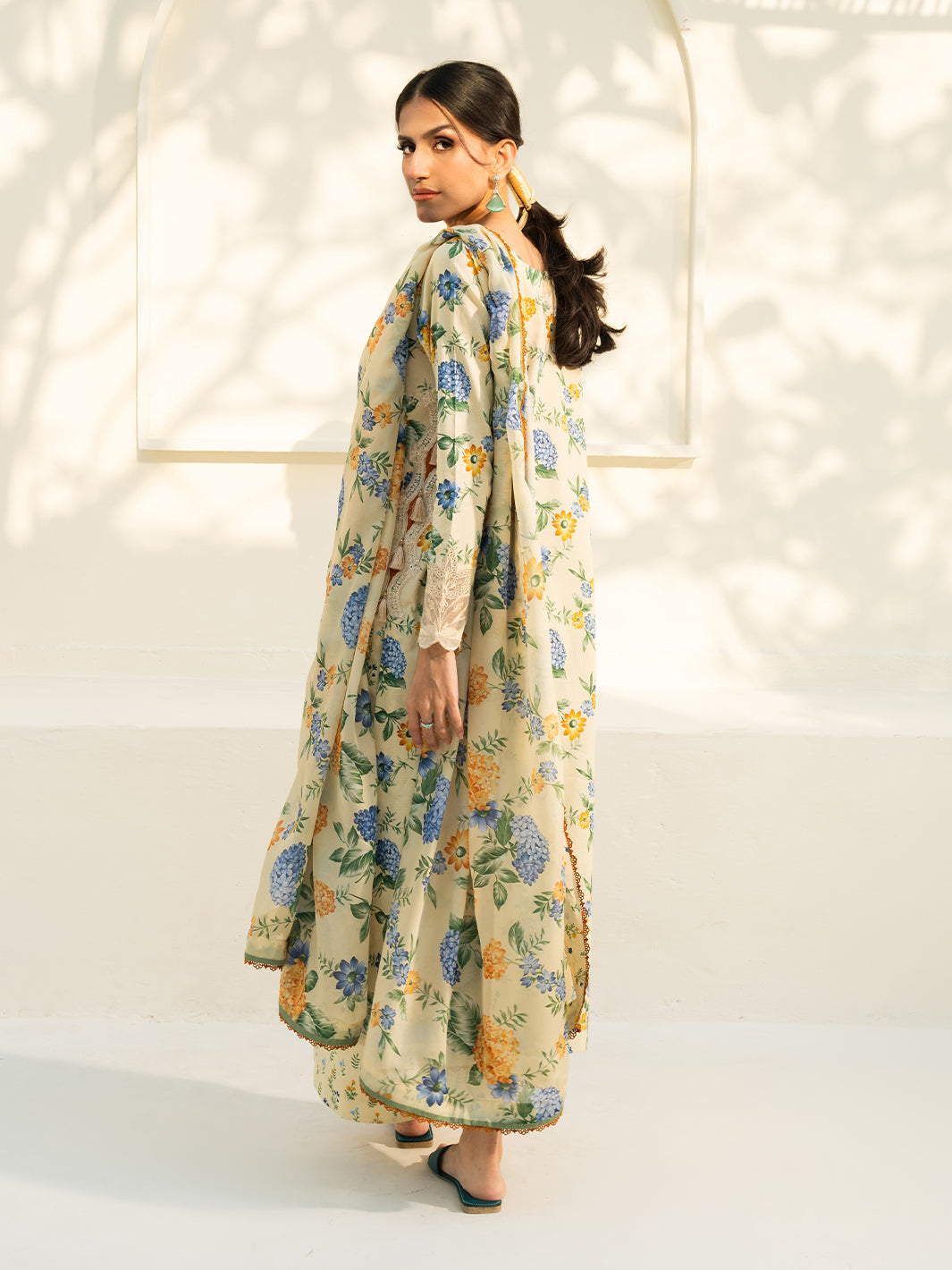 F&F Prints By Faiza Faisal Digital Printed Unstitched Lawn 3pcs