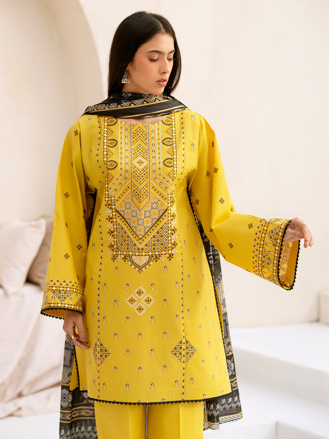 Bin Ilyas Summer Edit'25 Embroidered Lawn Unstitched 3pcs