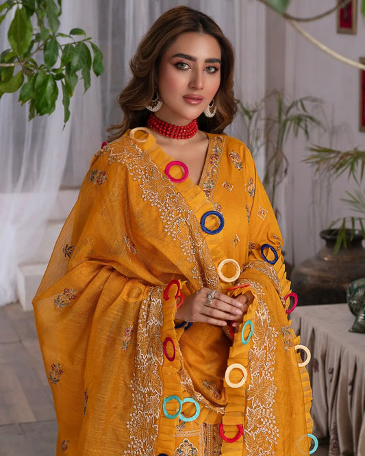 Manizay Gul Maina Embroidered Lawn 3pcs