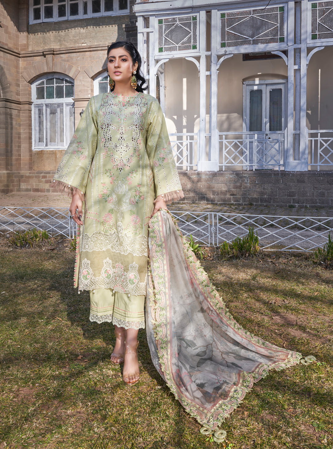 Atiya Irfan Preet Embroidered Unstitched Lawn 3pcs