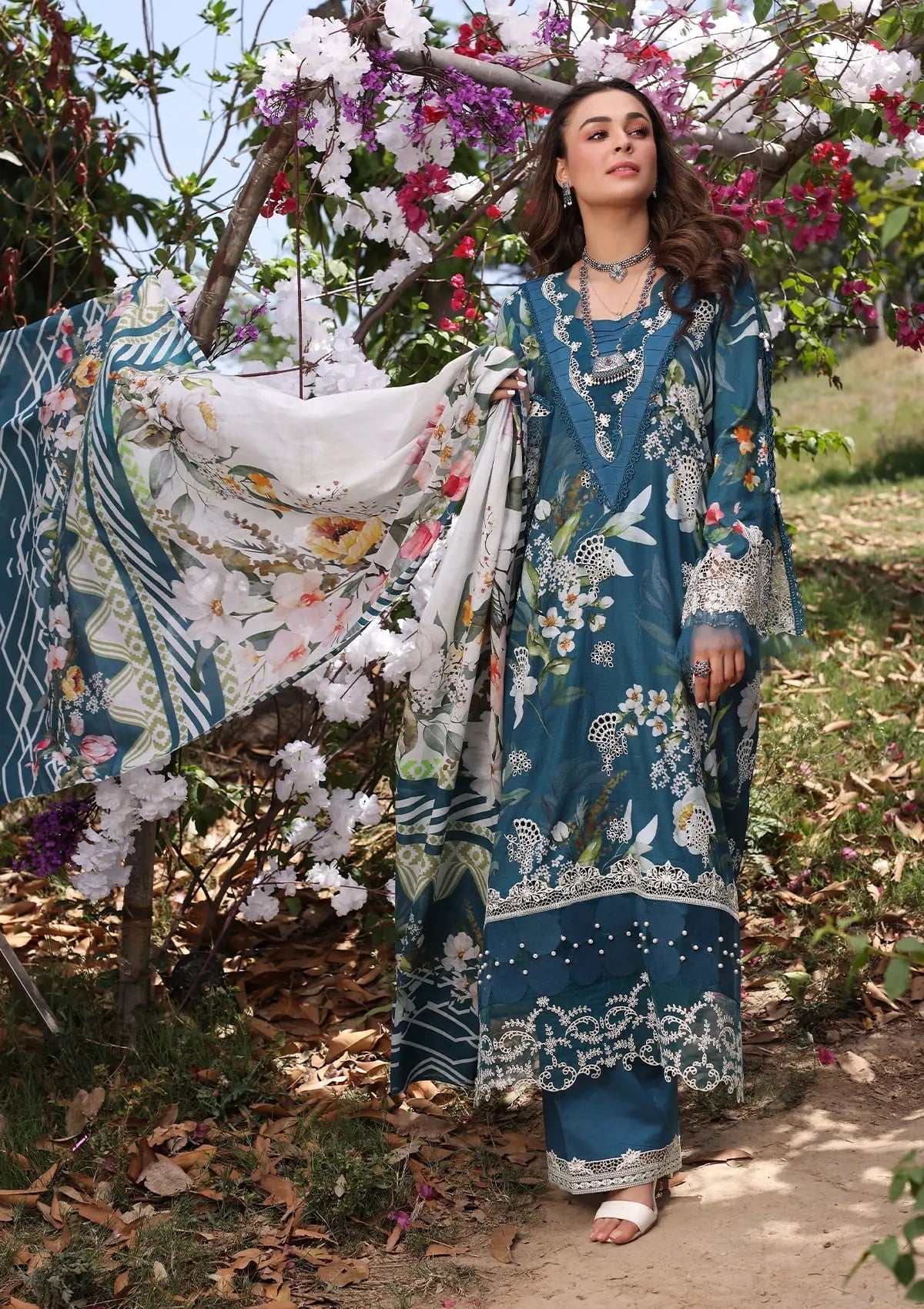 Elaf Print Chikankari Lawn Unstitched 3pcs - Jotey