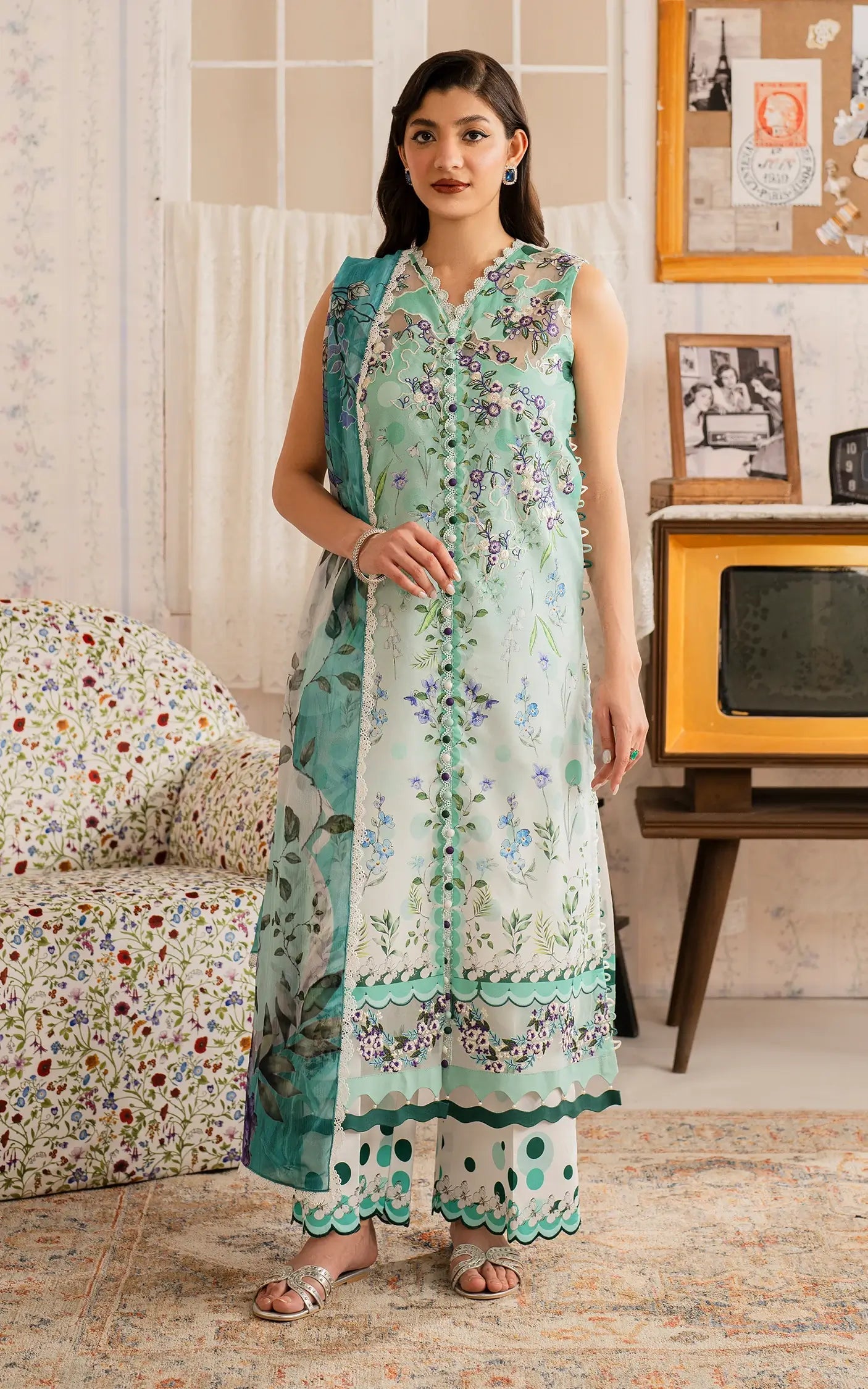 Meraki By Asifa And Nabeel Vol-01 Embroidered Lawn Unstitched 3pcs